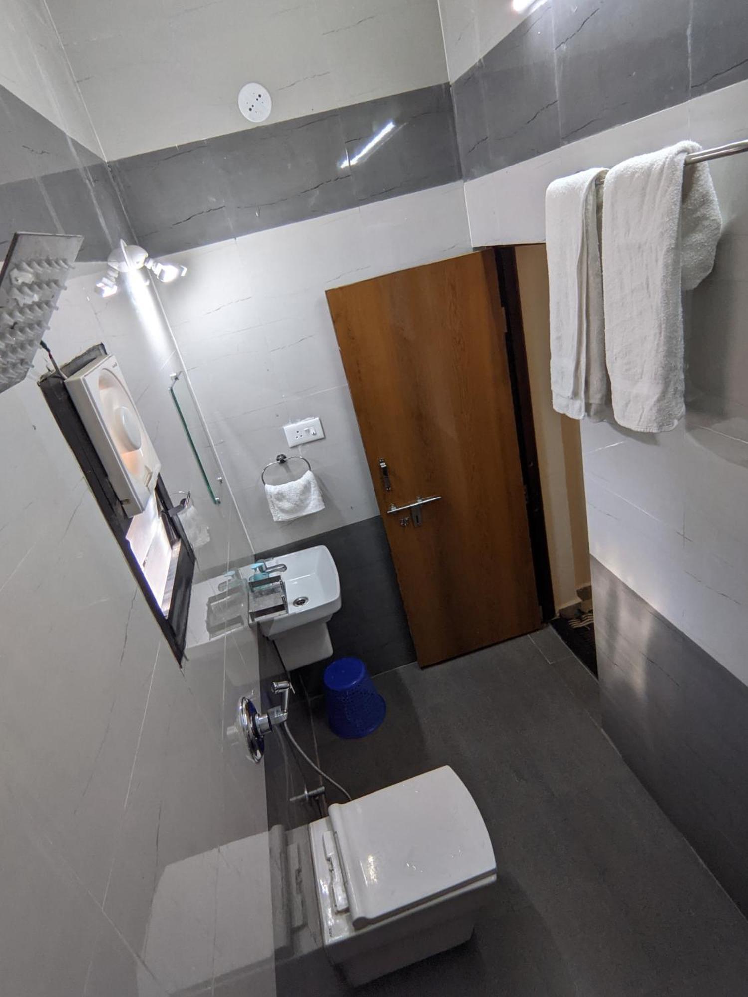 Erisha Tadoba Hotel Mohurli Ngoại thất bức ảnh