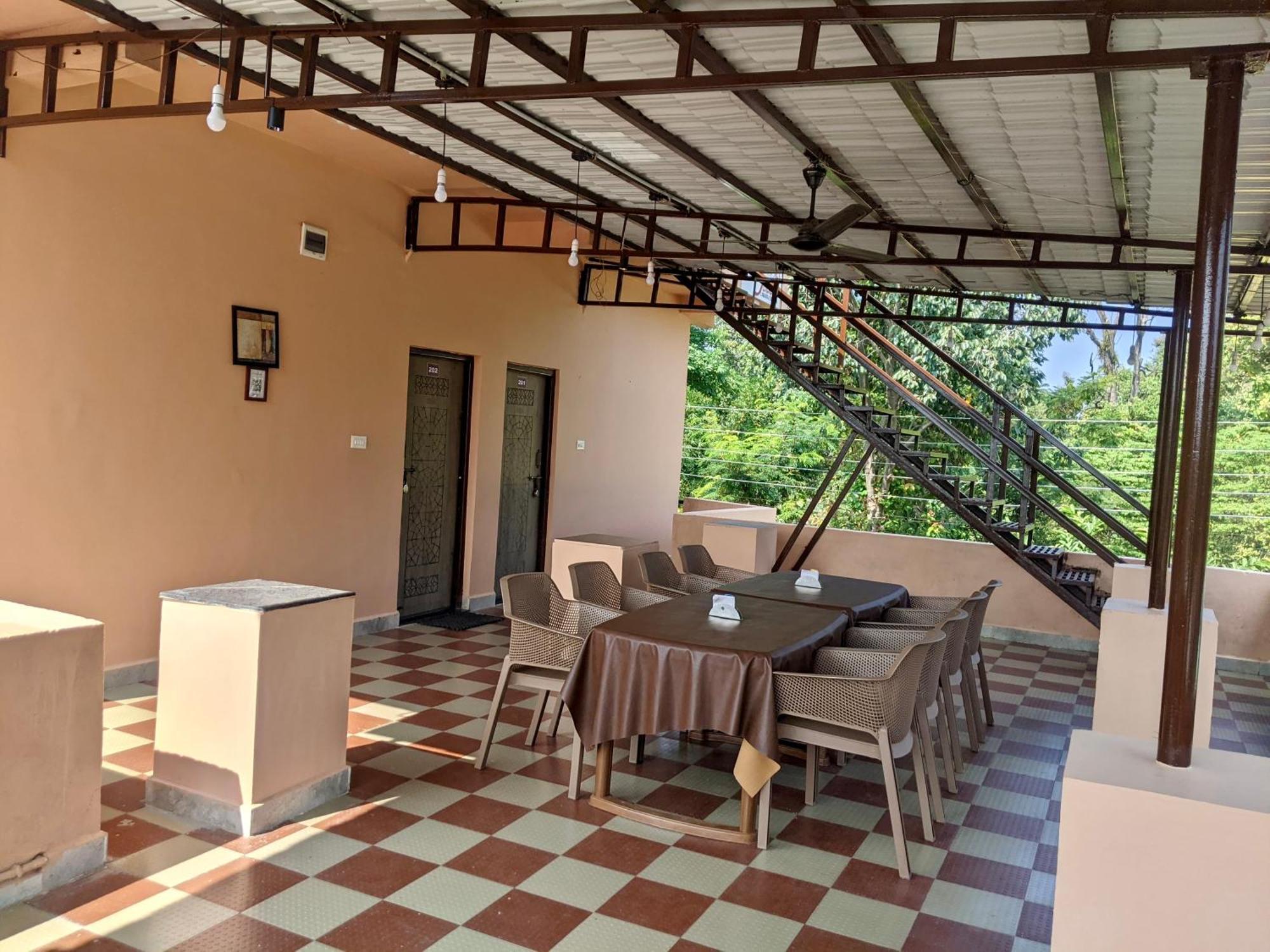 Erisha Tadoba Hotel Mohurli Ngoại thất bức ảnh